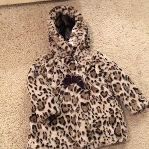 Leopard girls sz 2T dressy fur jacket. NWOT
